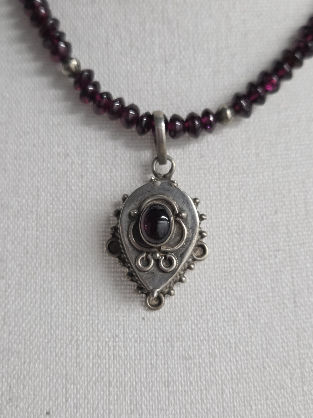 Handcrafted Garnet Bead Locket Necklace Silver Pendant Fairycore Boho - Picture 2 of 6